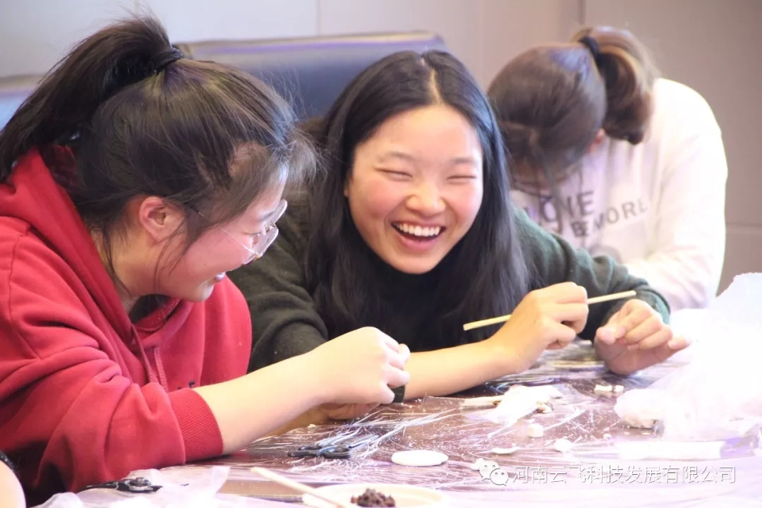 ���w�[Ԫ��